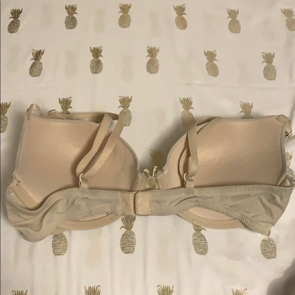 Nude bra - Picture 2 of 2